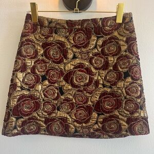 Alice + Olivia gold rose skirt sz 8